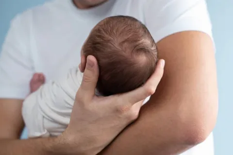 Nursery videos effectively educate first-time fathers on infant care